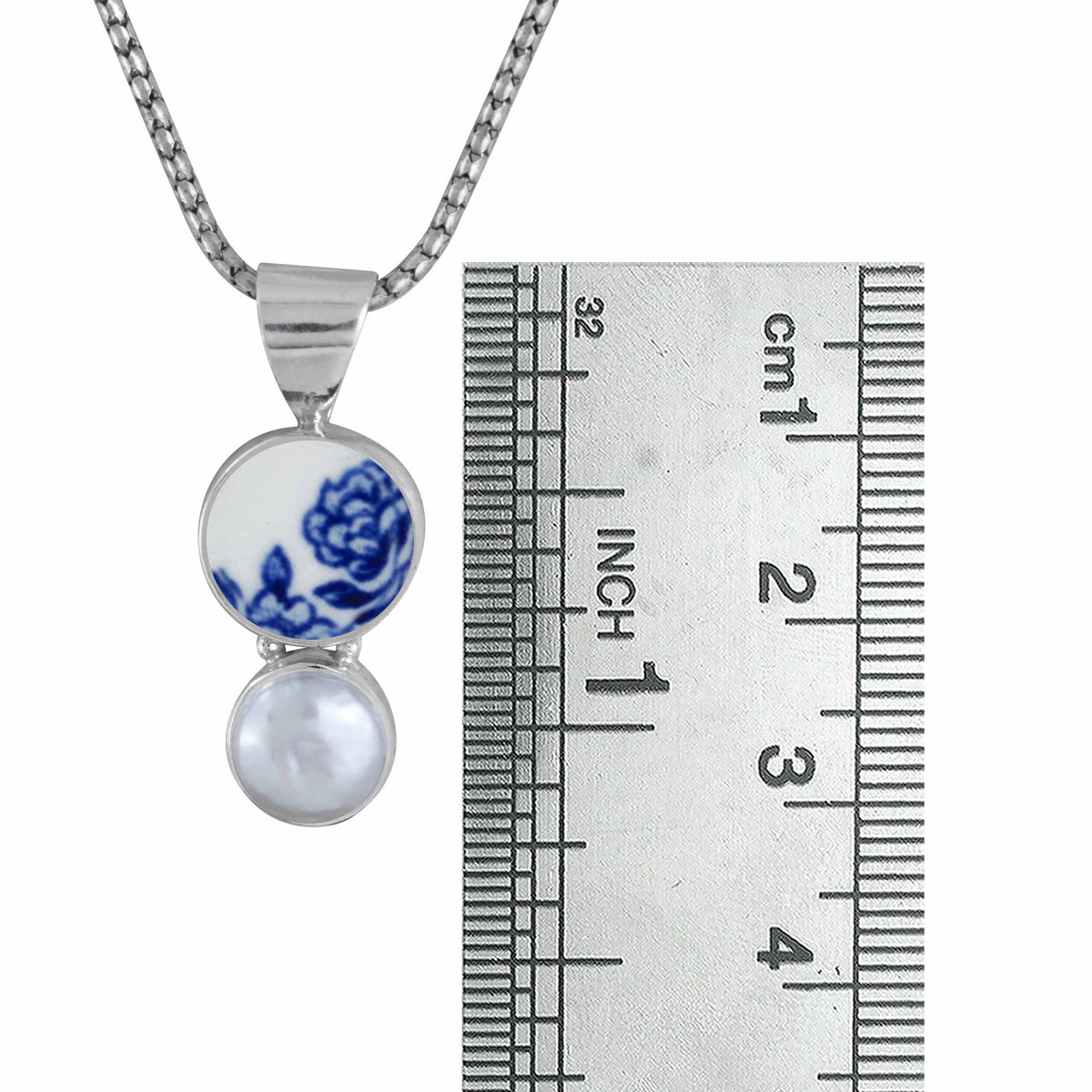 Pendant With Pearl And Pottery