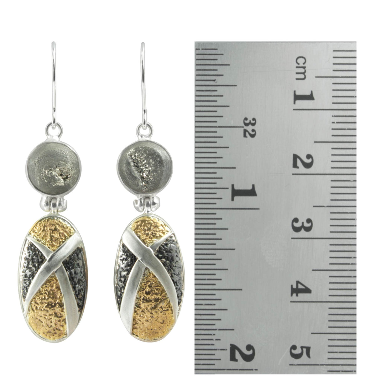 Silver Earring With Druzy Silver Round And Texture Component Drop