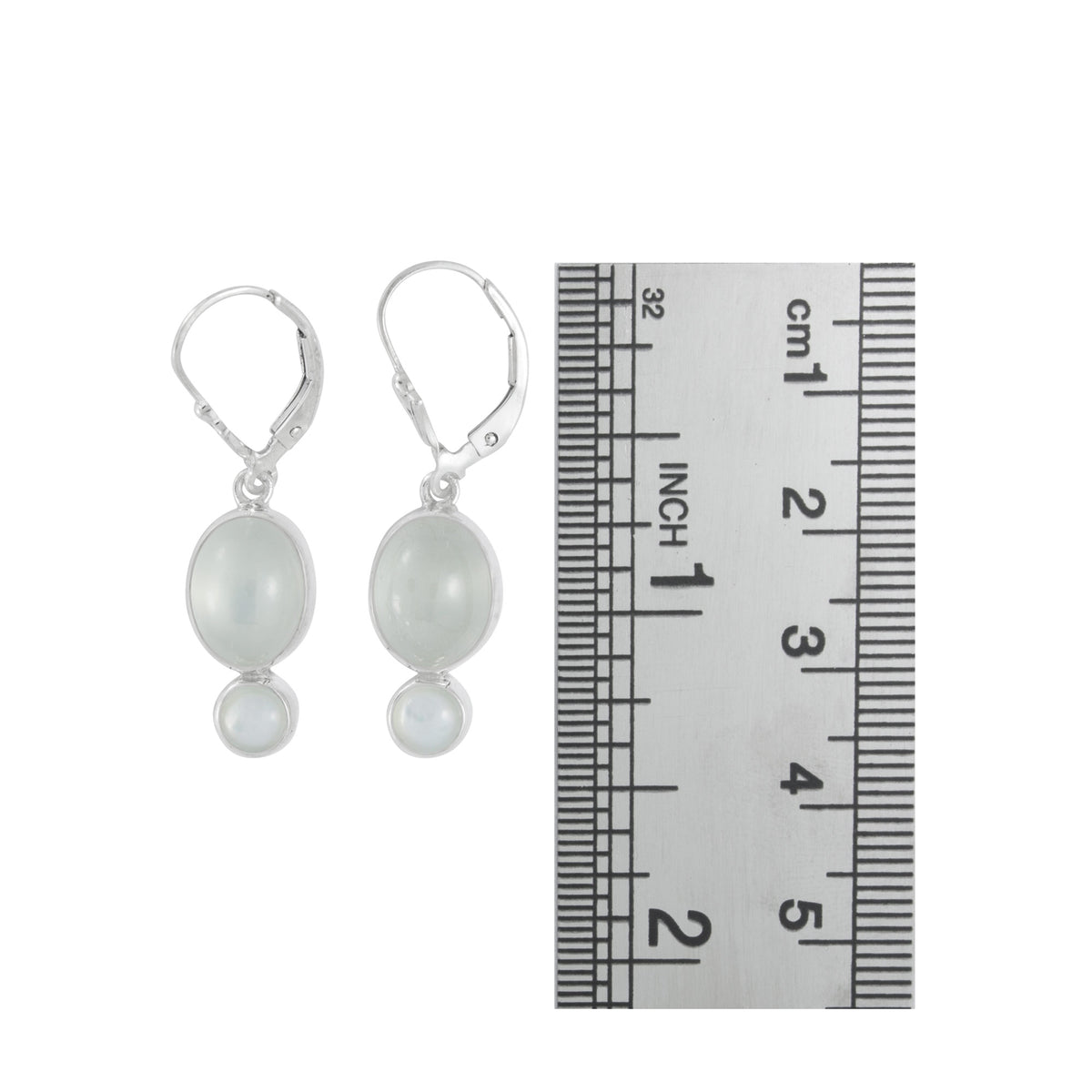 Sterling Silver Earring With Green Moon Stone Oval And Mather Of Pearl Round