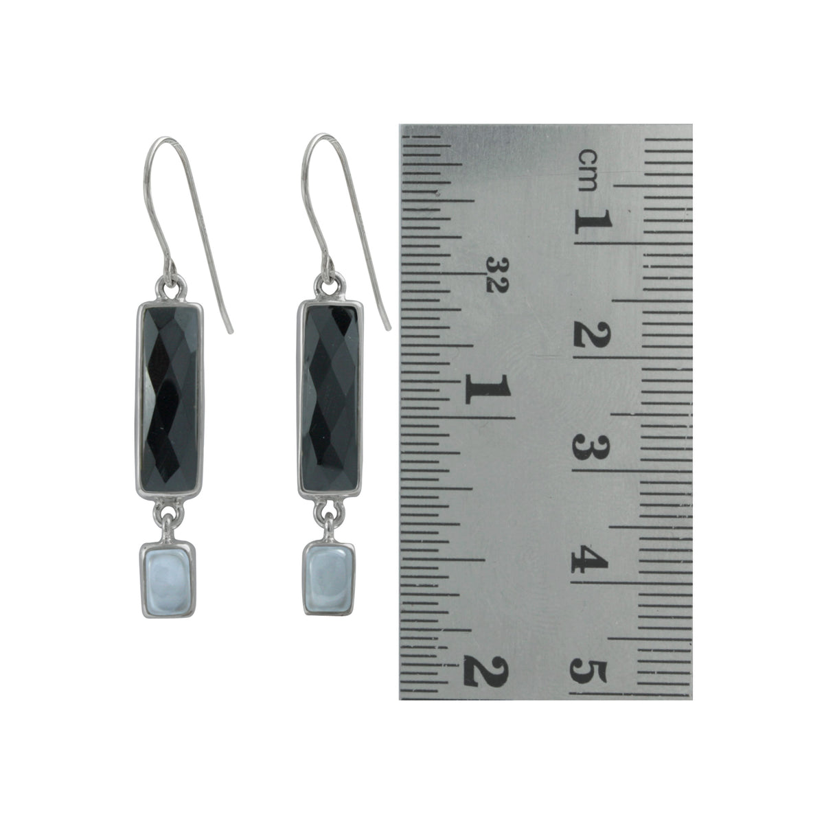 Silver Earring With Onyx Rectangle Briolet &amp; Grey Moon Stone Rectangle