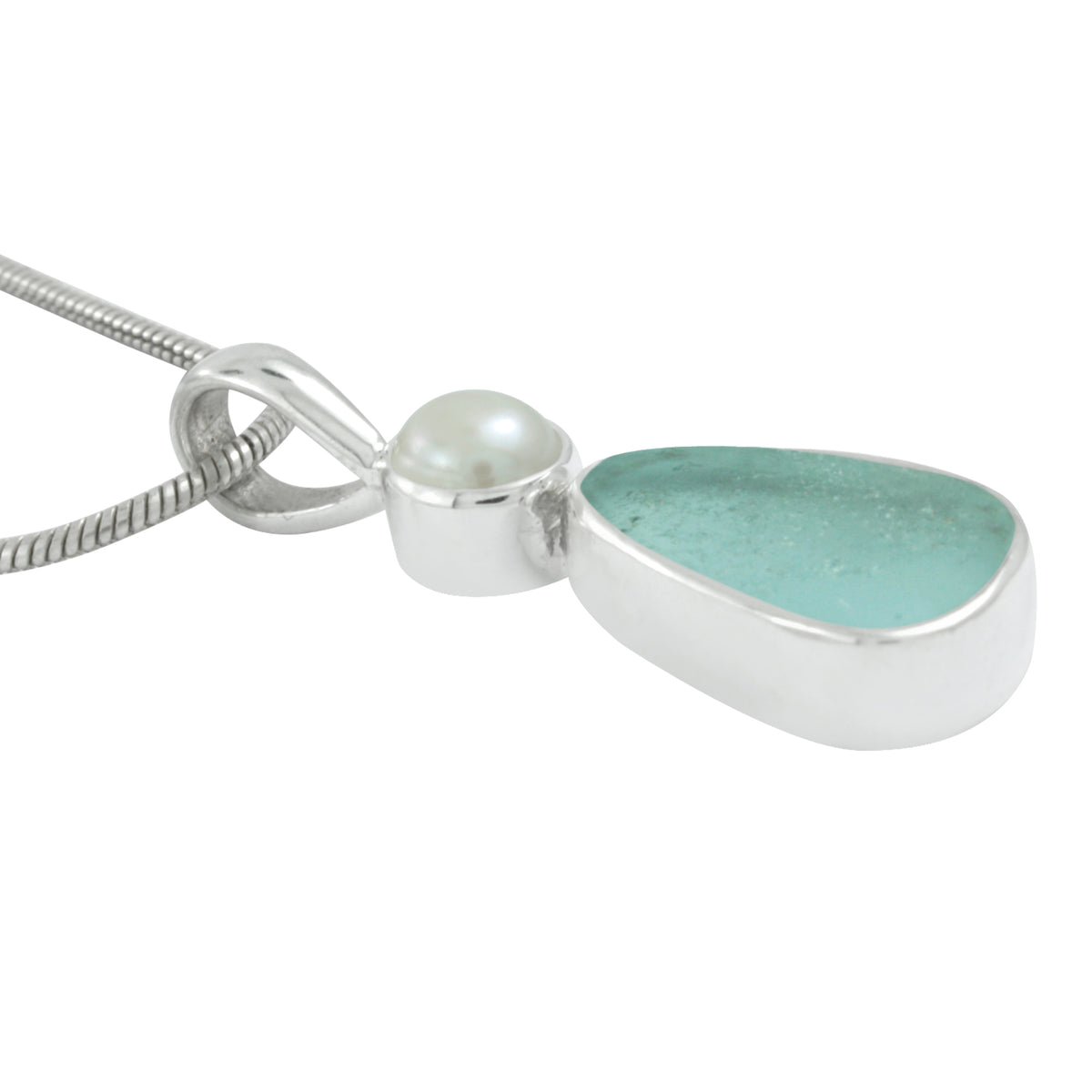 Simple Elagant Sea Glass Pendant with Pearl Accent