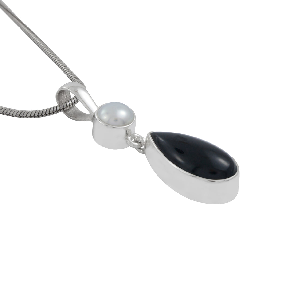 Silver Pendant With Pearl &amp; Onyx Pear Drop