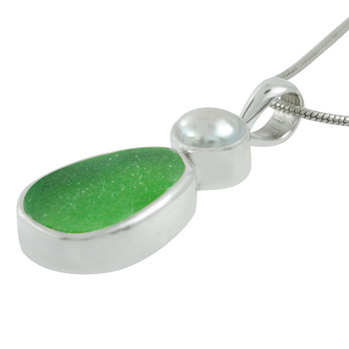Simple Elagant Sea Glass Pendant with Pearl Accent