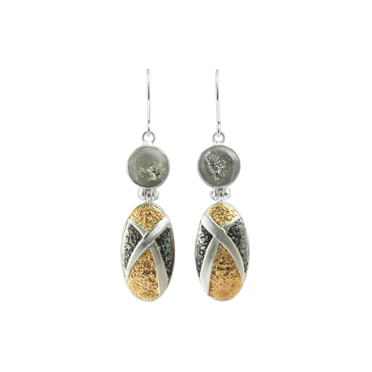 Silver Earring With Druzy Silver Round And Texture Component Drop