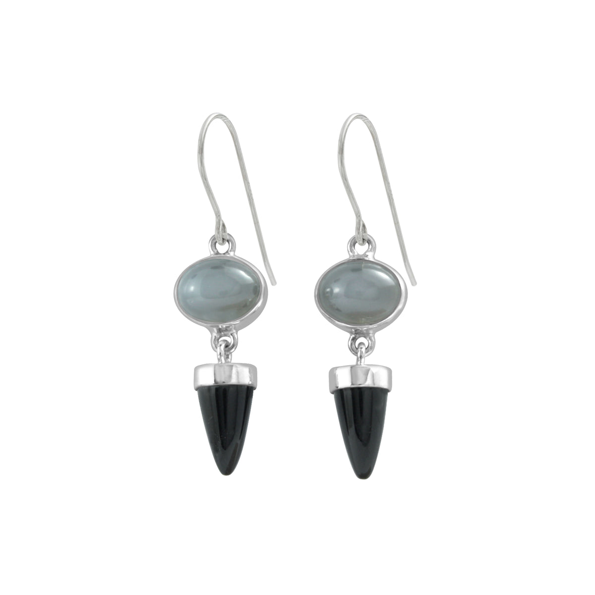 Simpley Elagant Grey moonstone and Onyx drop earringsSilver Earring With Greymoon Oval &amp; Onyx Bullet