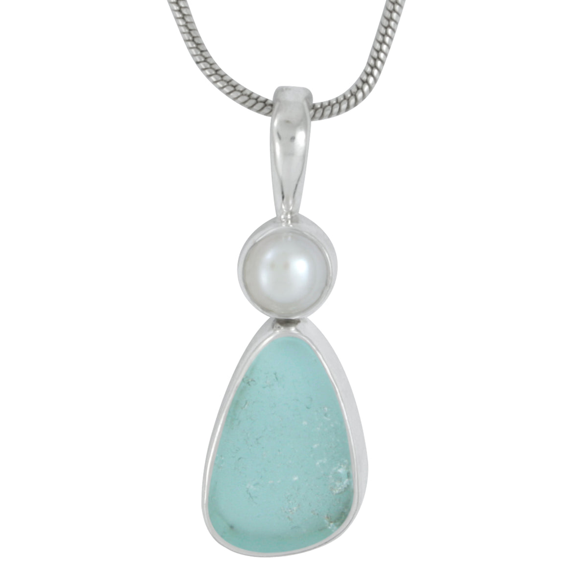 Simple Elagant Sea Glass Pendant with Pearl Accent