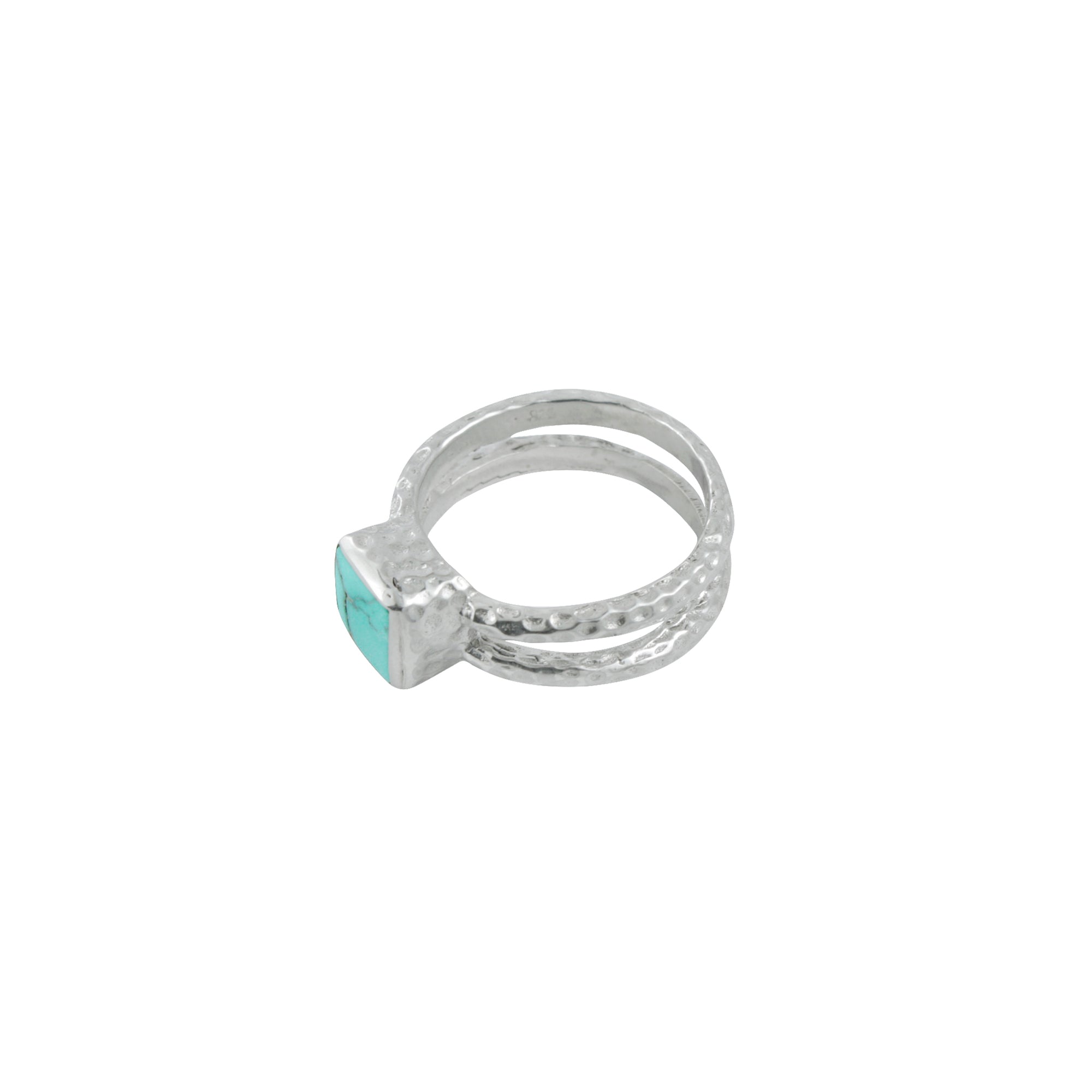 Silver Ring Hammered Twise Bar With Square Stone